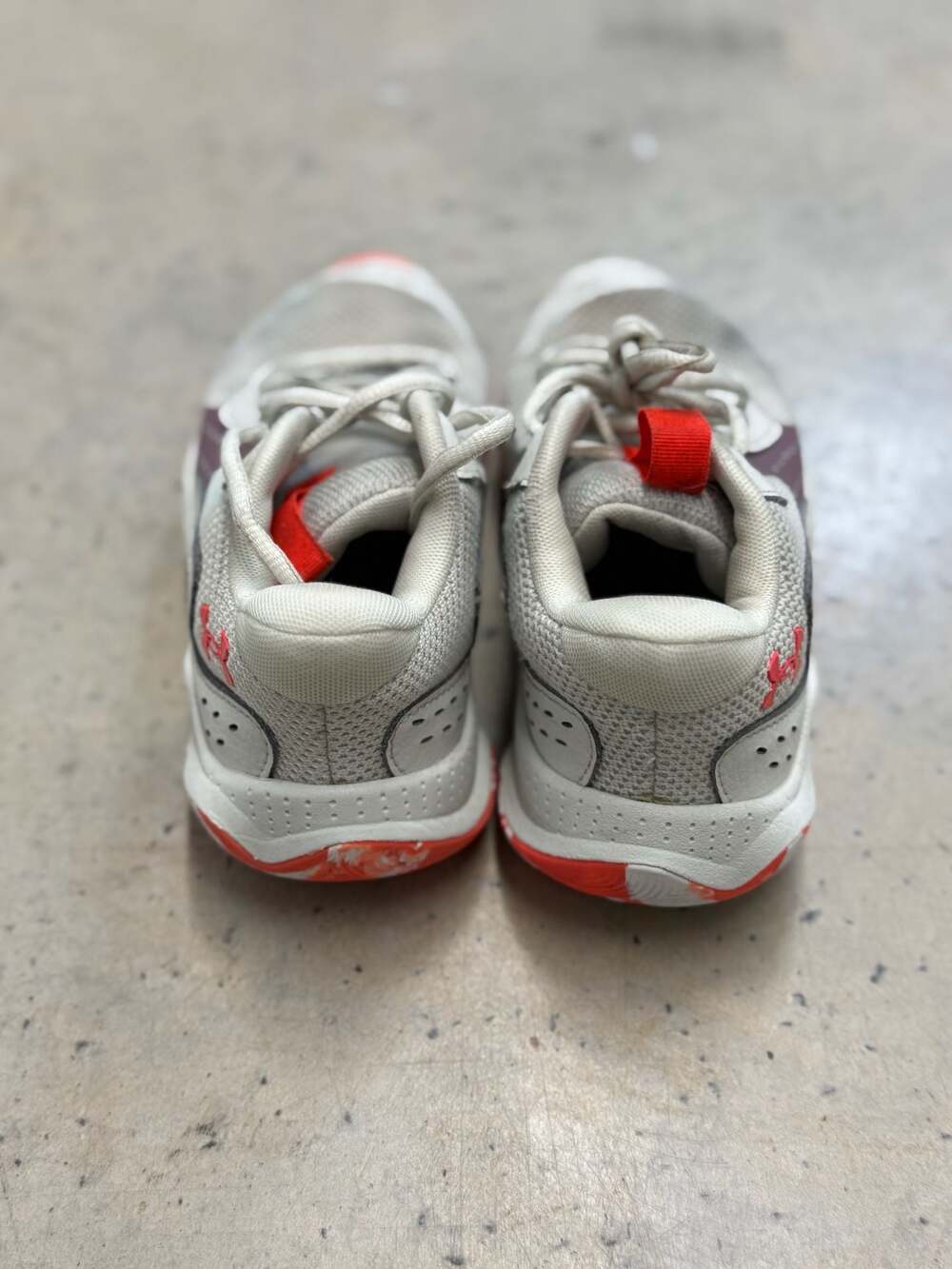 Under Armour Youth GS Jet '23 Basketball Shoes - Size 1Y - White/Purple/Orange - Picture 3 of 7